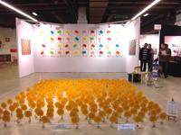Art solaire dansant, installation de 300 tournesols dansants sur 30 m  la Manifestation d'Art Contemporain (MAC-Paris), Espace Champerret (Paris, 19 au 22 novembre 2009) - Alexandre Dang